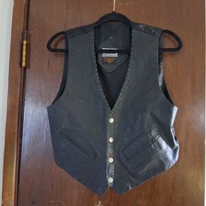 Elegant Black Leather Vest for Women